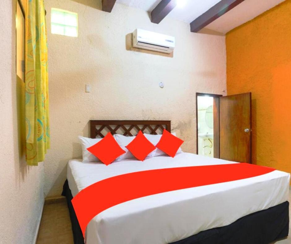 Hotel Villa Angeles Campeche Buitenkant foto